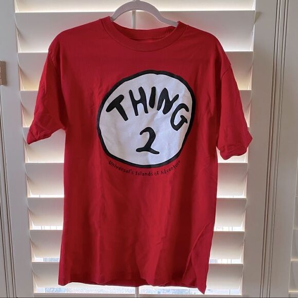 👚THING 2 T-Shirt by Universal Studios. Size M. EUC. - Picture 1 of 4